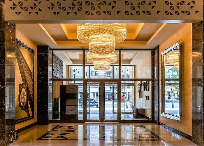 Апартаменти Flatiron Royal *